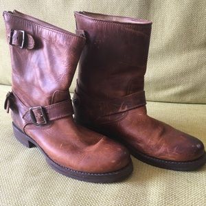 Frye boots (8)